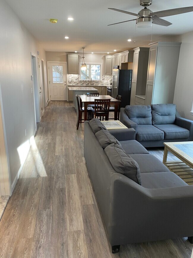 Sala de estar - 321 Turner St