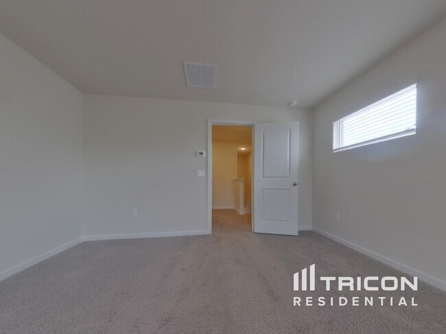 Foto del edificio - 452 Prescott Wy