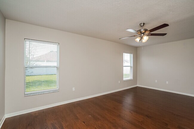 Foto del edificio - 10508 Goshawk Pl