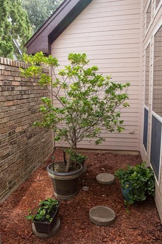 Building Photo - 200 Supreme Ct