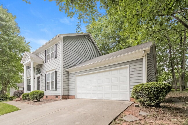 Building Photo - 8433 Woodford Bridge Dr