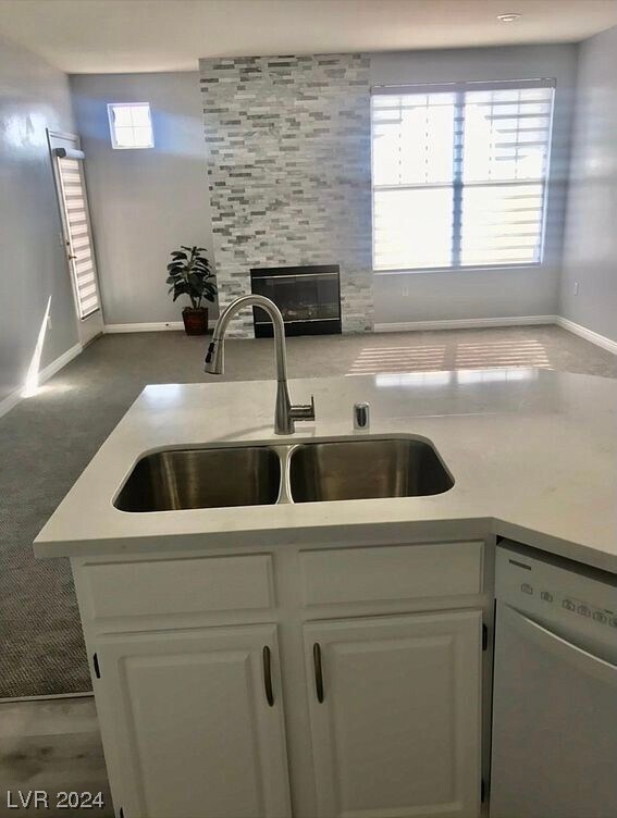 Foto del edificio - 8555 W Russell Rd