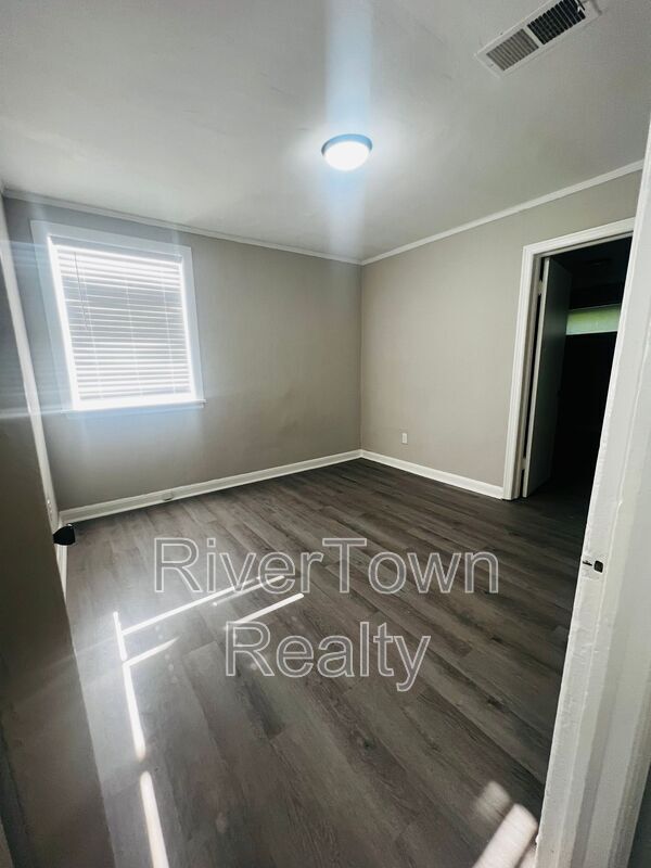 Building Photo - 3171 Princeton Ave