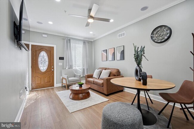 Foto del edificio - 2542 Arcadia St