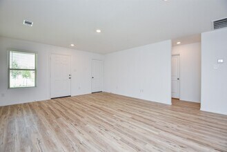 Building Photo - 26627 Wilderye Cv Ln