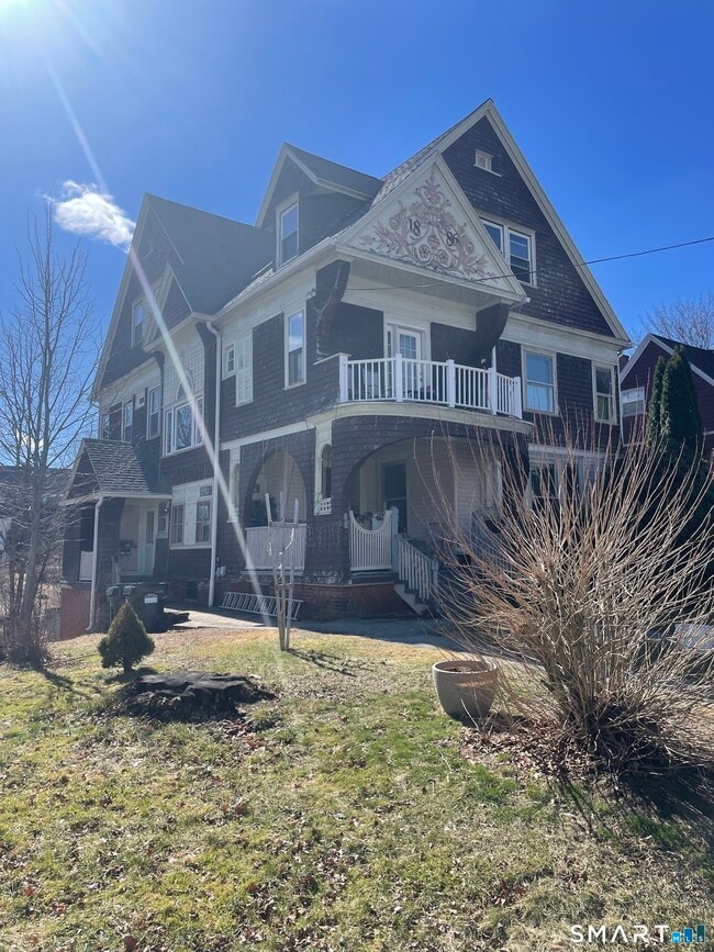 Building Photo - 51 Broad St