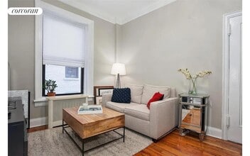 Building Photo - 418 Central Prk W