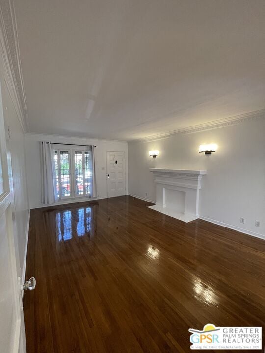 Building Photo - 927 Alandele Ave