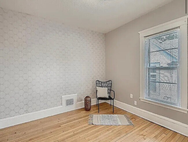 Foto del edificio - 953 24th Ave NE