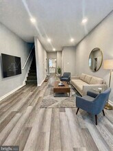 Building Photo - 2544 N Napa St