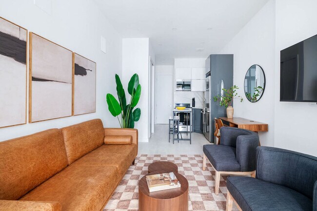 Foto del edificio - 317w E 14th St