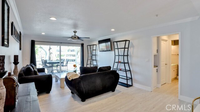 Foto del edificio - 300 Cagney Ln