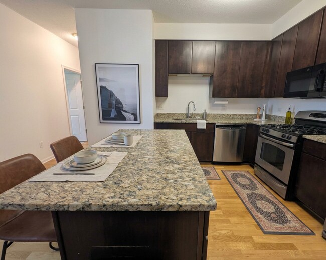 Foto del edificio - 1133 W Granville Ave