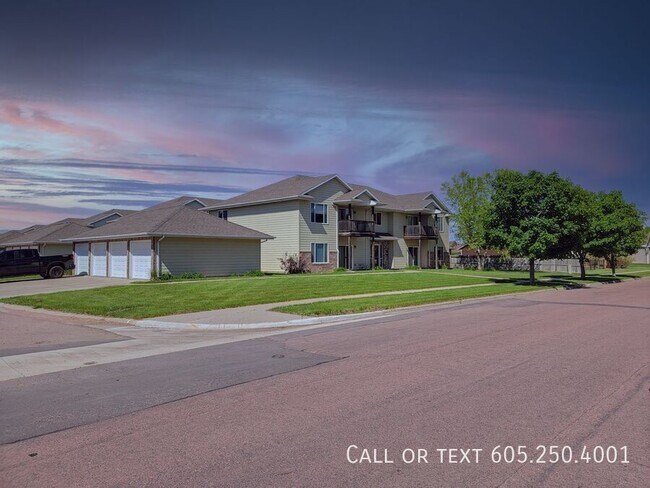 Building Photo - Spacious 2 Bed Apartment in Brandon