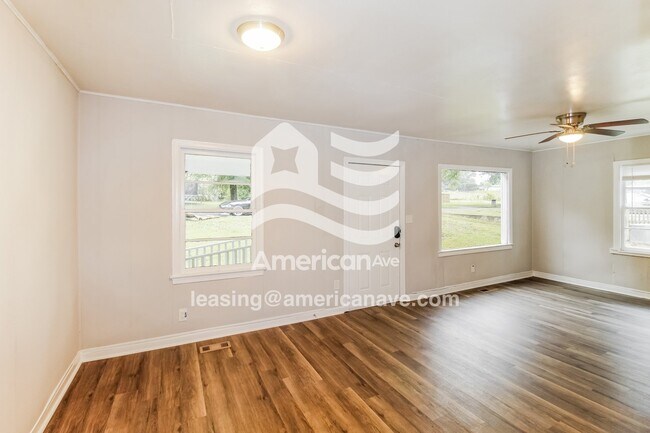 Foto del edificio - 4208 16th Ave