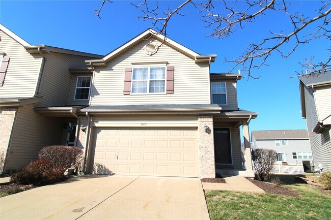 Building Photo - 643 Country Heights Dr