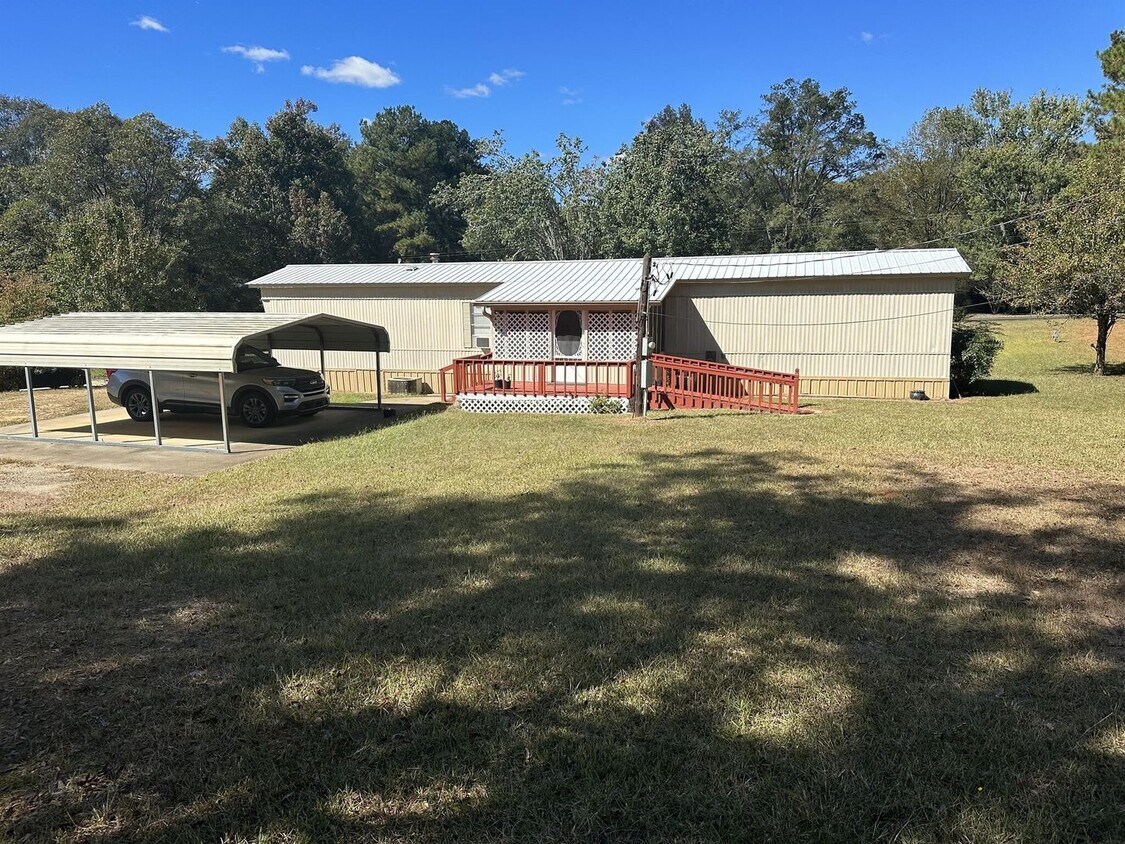 Primary Photo - Home for rent in Bogart