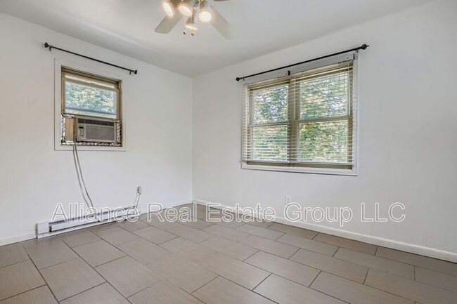 Photo - 3020 Lowell Blvd Apartment