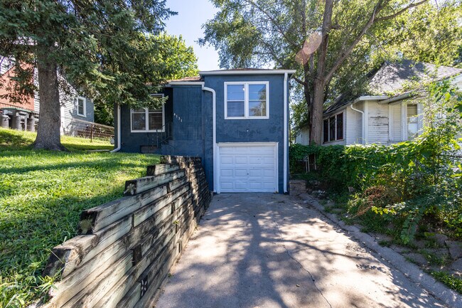 Building Photo - 4131 Spencer St