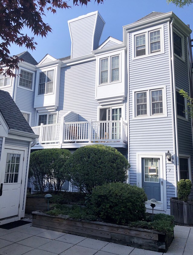 Stamford ubicación en el centro de la ciudad - 118 Grove St