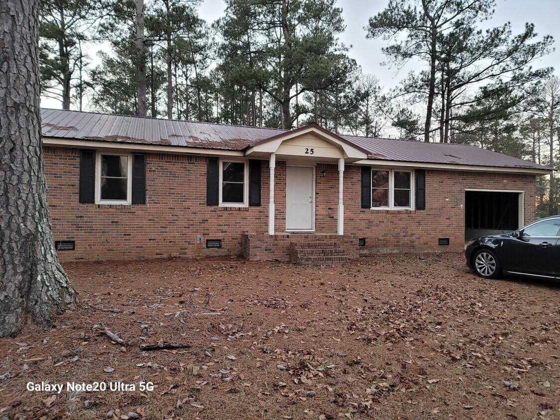 25 Orangeburg Dr, Wagener, SC 29164 House Rental in Wagener, SC