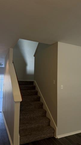 Foto del edificio - 2053 Meadow Park Dr