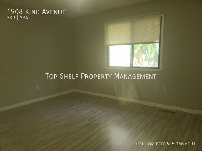 Building Photo - 2 Bedroom, 1.5 Bath now available!