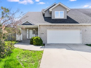Building Photo - 2433 Caton Crest Ct