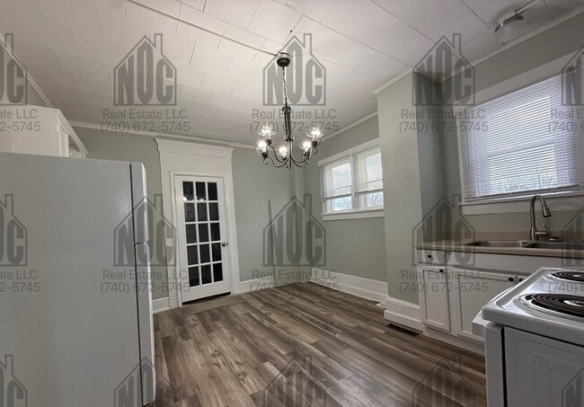 Foto del edificio - 1236 1236 1/2 E. Locust St. - 1236