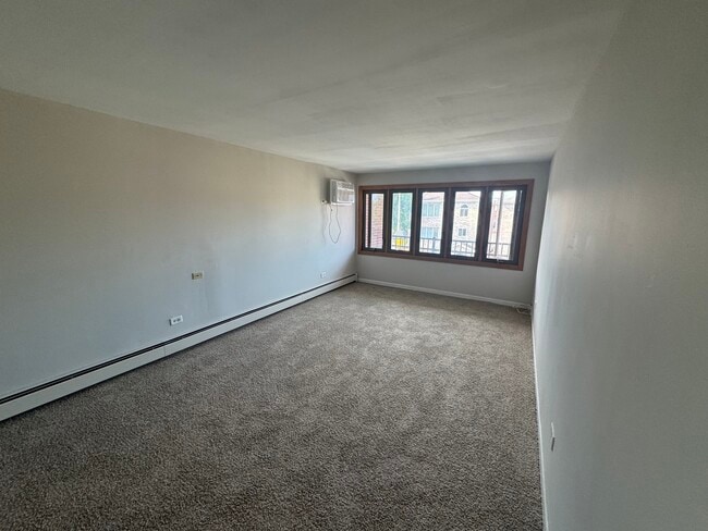 Building Photo - 5943 W 63rd St