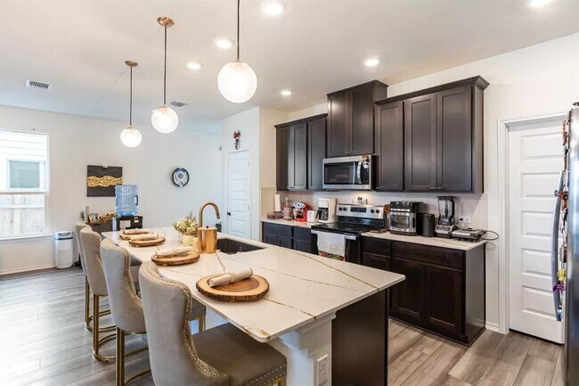 Foto del edificio - 1133 Aronia Ln