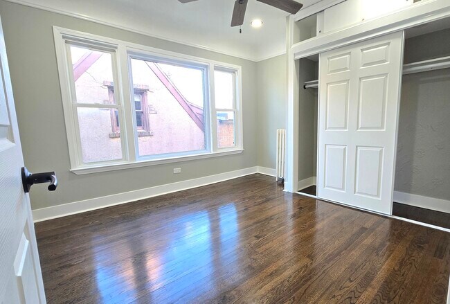 Foto del edificio - 3051 N Austin Ave