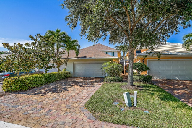Building Photo - 116 Caravelle Dr