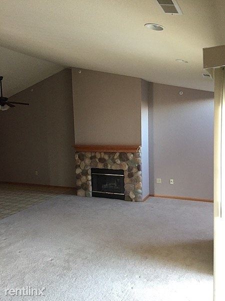 Building Photo - 2 br, 2 bath Condo - 3026 Meyer Court 1
