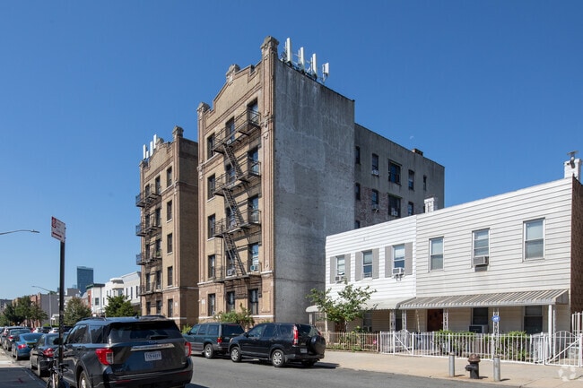 Building Photo - 32-32 34th Street