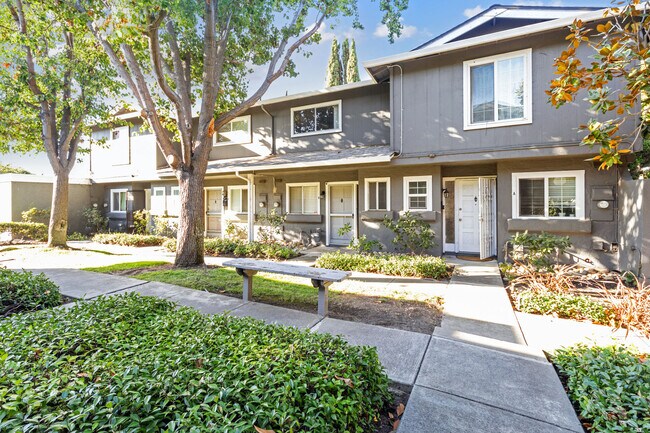 Building Photo - 3344 Landess Ave
