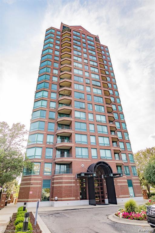 Building Photo - 3320 Spinnaker Ln