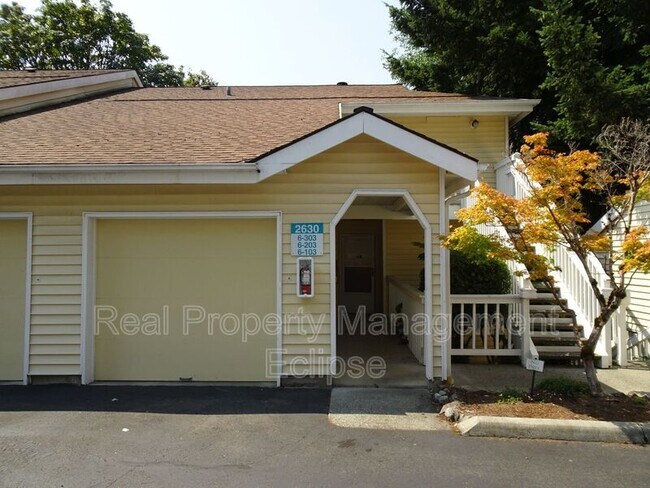 Foto del edificio - 2630 118th Ave SE