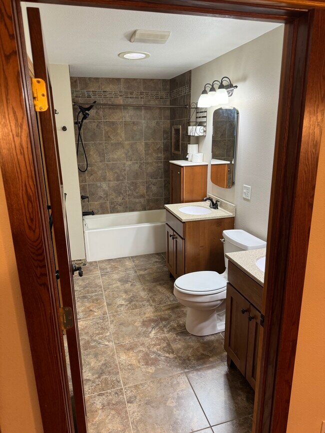 Building Photo - N5529 Penny Lane