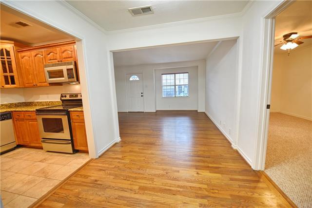 Foto del edificio - 8502 Ridgelea St