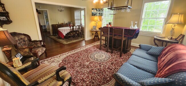 Espacio vital - 415 Sunny Ln