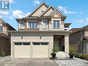 Building Photo - 299 Mickleburgh Dr