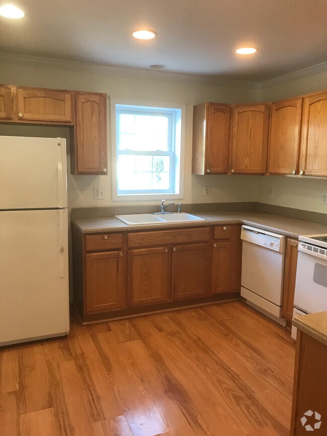 Building Photo - 374 73rd St