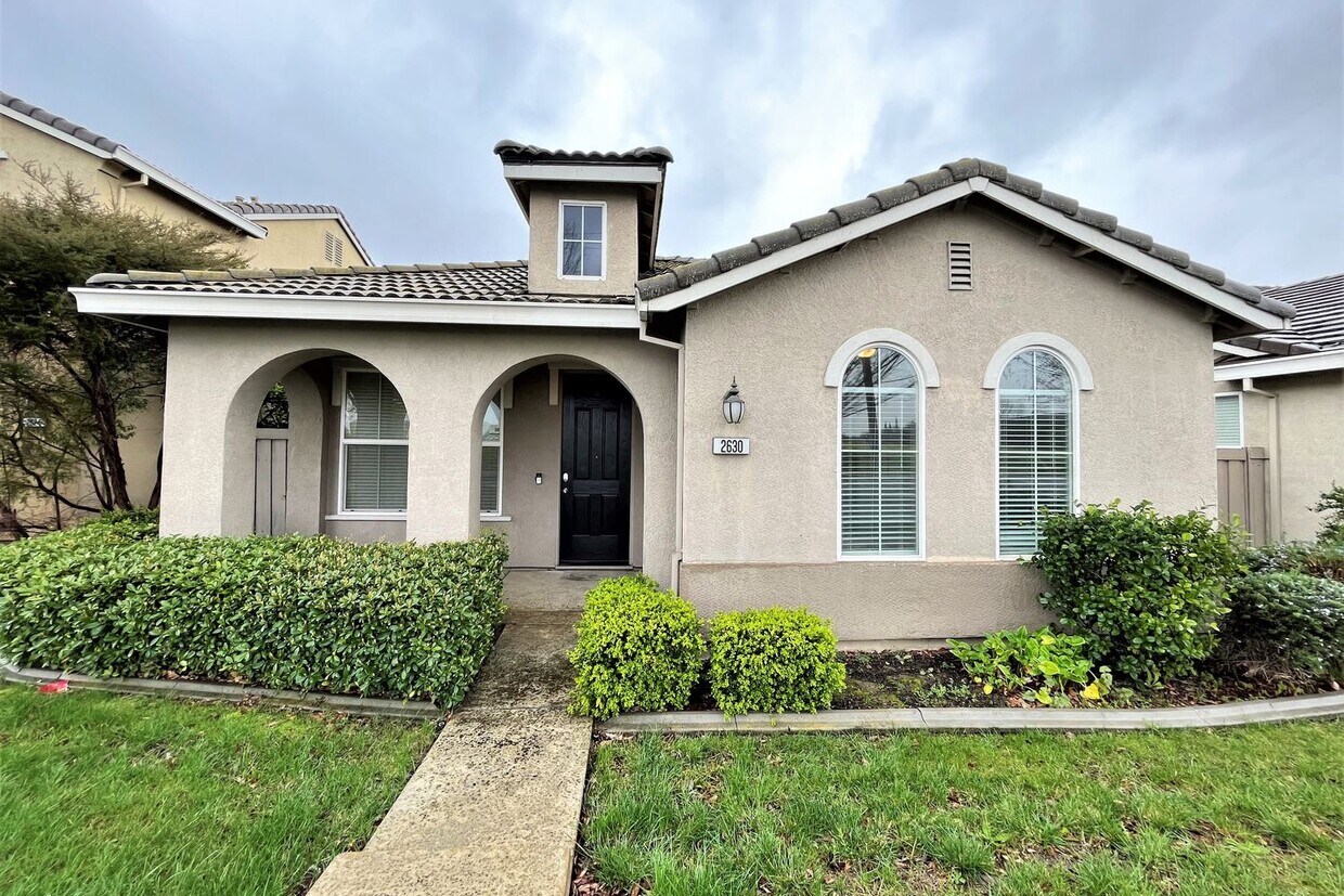 Primary Photo - 2630 San Juan Rd