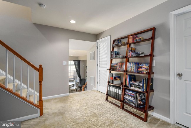 Building Photo - 2372 Battery Hill Cir