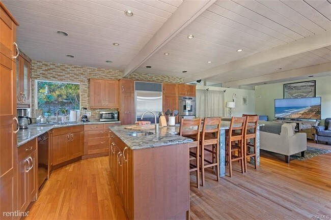 Foto del edificio - 3 br, 4 bath House - 230 Monarch Bay Dr