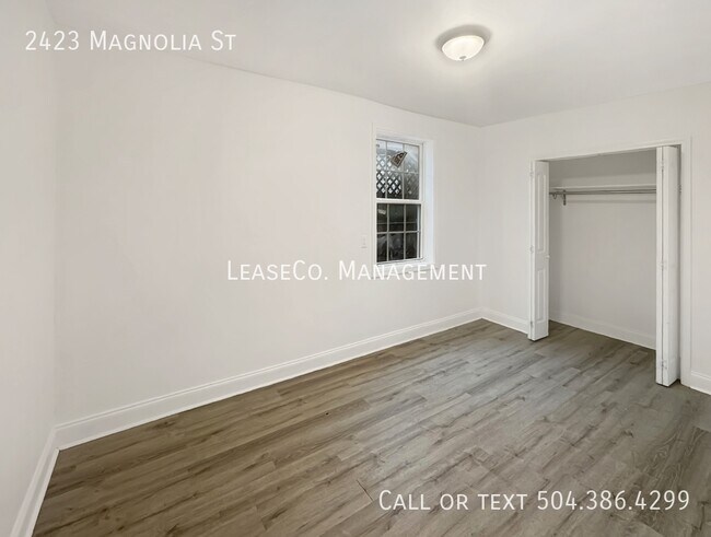 Building Photo - 2423 Magnolia St