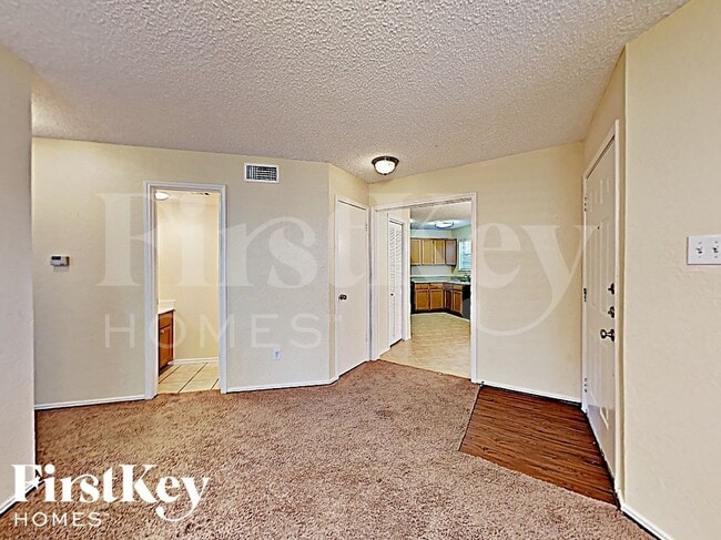 Building Photo - 6816 Dalmation Cir