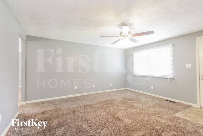 Foto del edificio - 5501 Furnas Ct