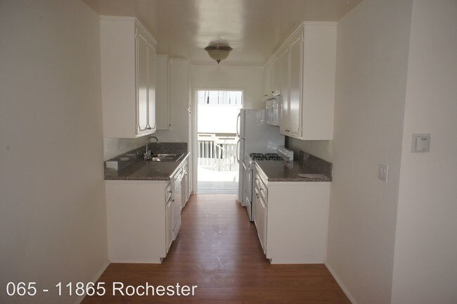 Interior Photo - 11865 Rochester Ave
